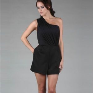 Black Halo Black One Shoulder Pleated Romper